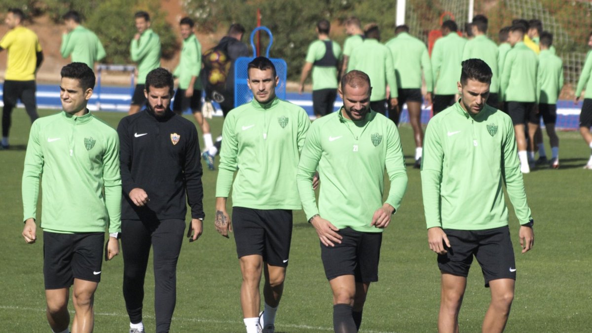 Fran Rodríguez, Samu, Nano y Juan Ibiza siguen en la enfermería.