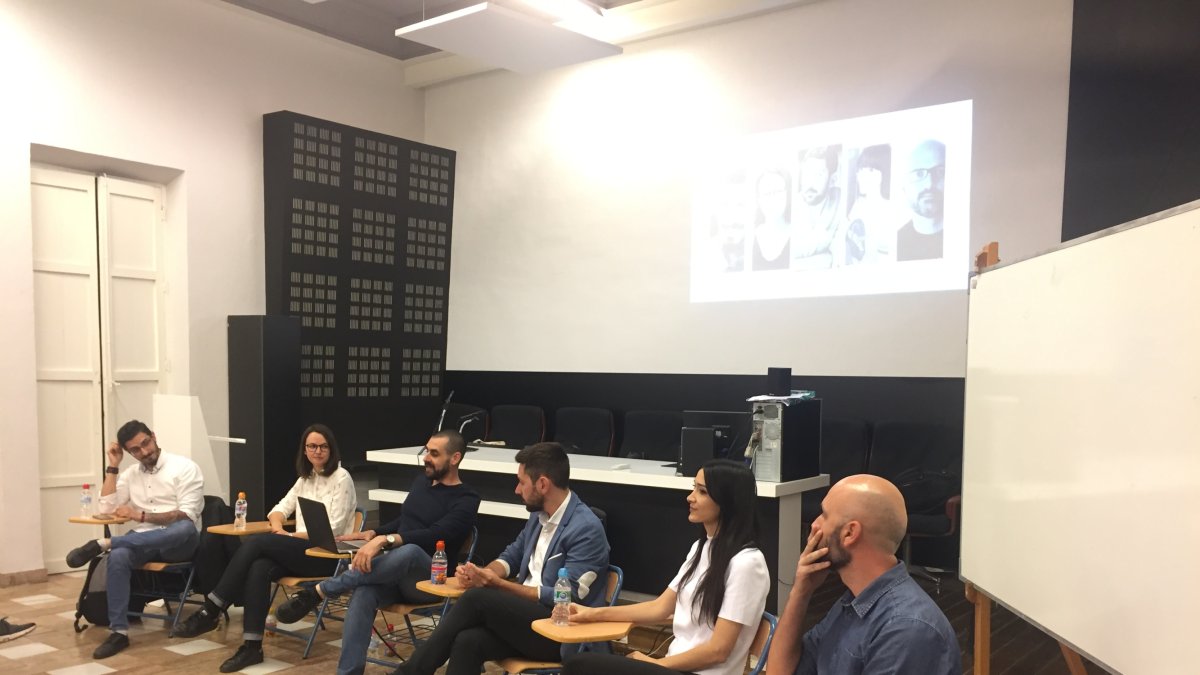 Participantes en la mesa redonda de ayer, moderada por Manolo Ruiz, artífice de la idea.