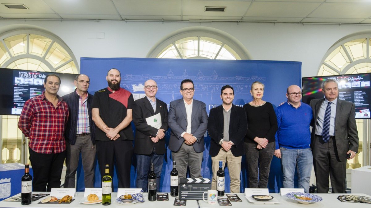 Presentación del sexto Festival Tapas de Película, ayer en el Palacio Provincial.