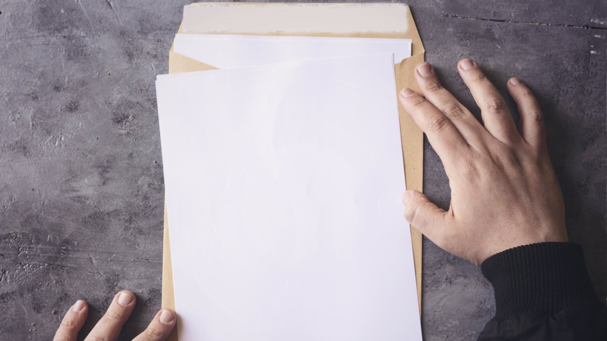 500 hogares de Albox han recibido una carta con poema.