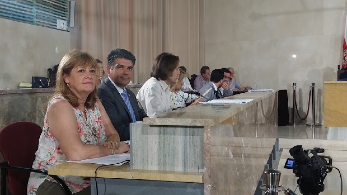 Mabel Hernández junto al resto de los, hasta hoy, compañeros de grupo