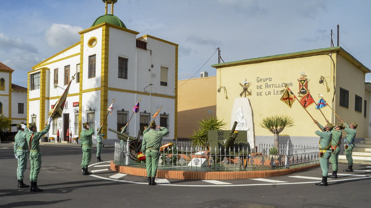 Homenaje de los artilleros.