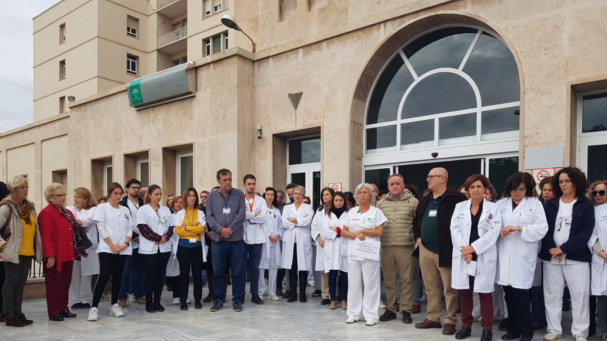 Concentración en Torrecárdenas, este jueves.