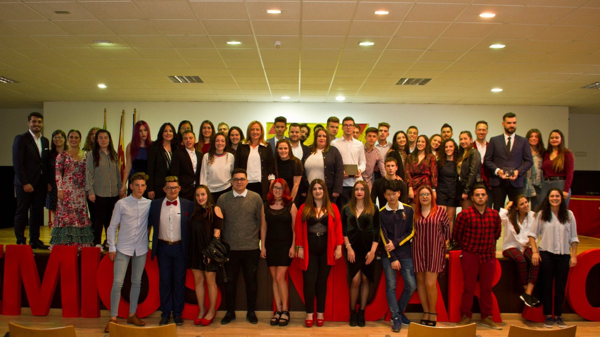 Foto de familia al finalizar el acto.