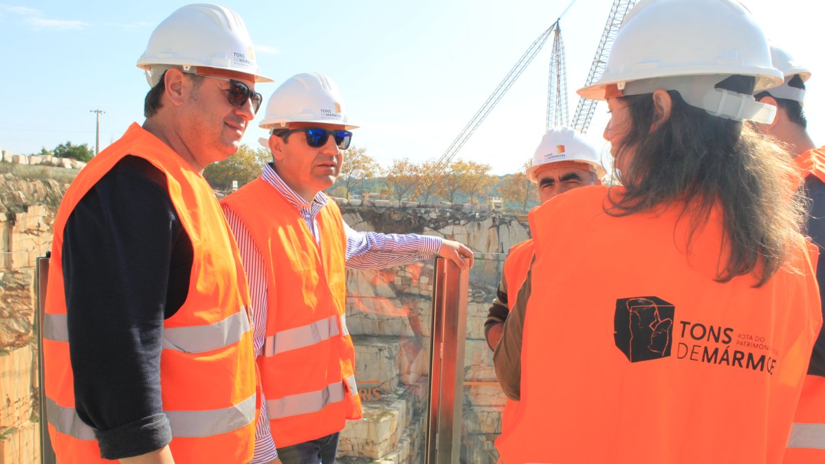 Representantes de Macael durante la visita a Portugal.