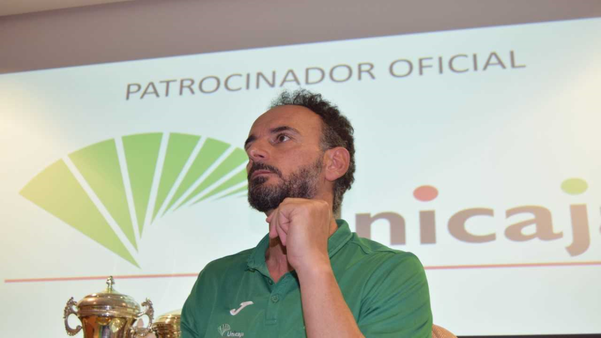 Manolo Berenguel entrenador del Unicaja.
