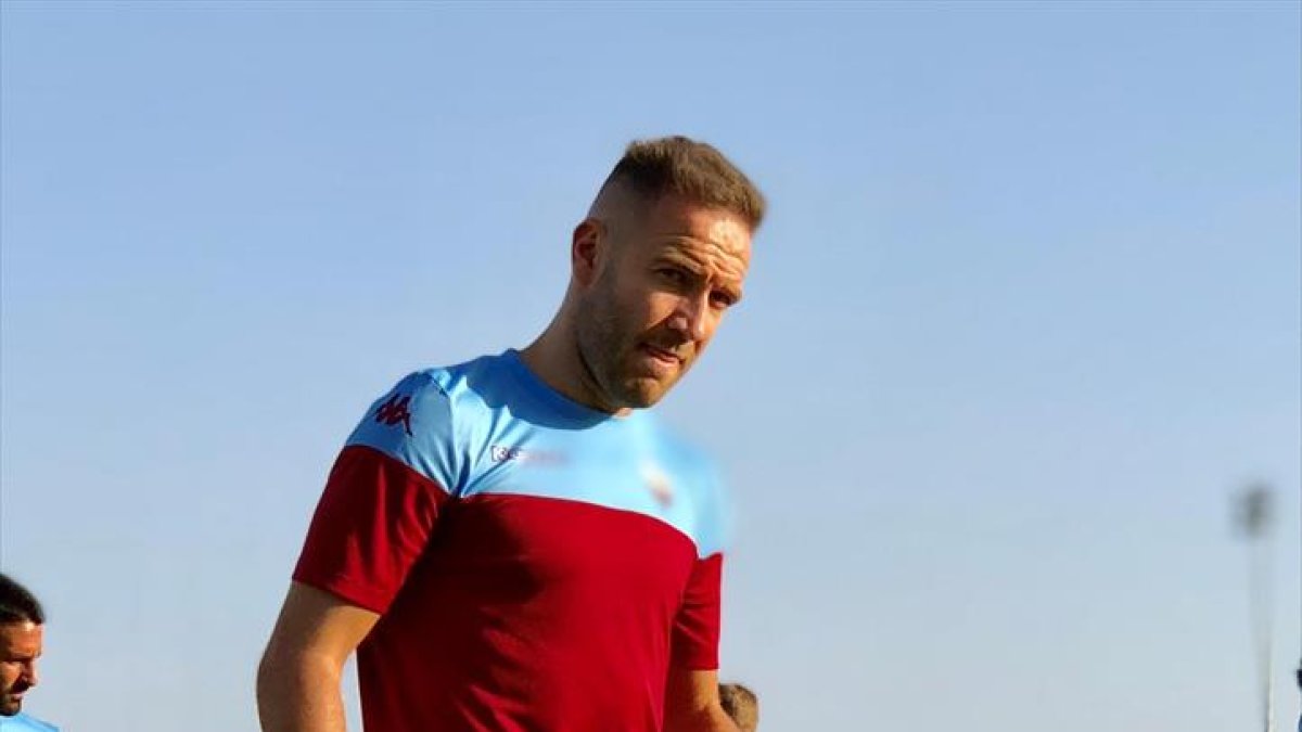 Diego Capel vuelve a sentirse futbolista.