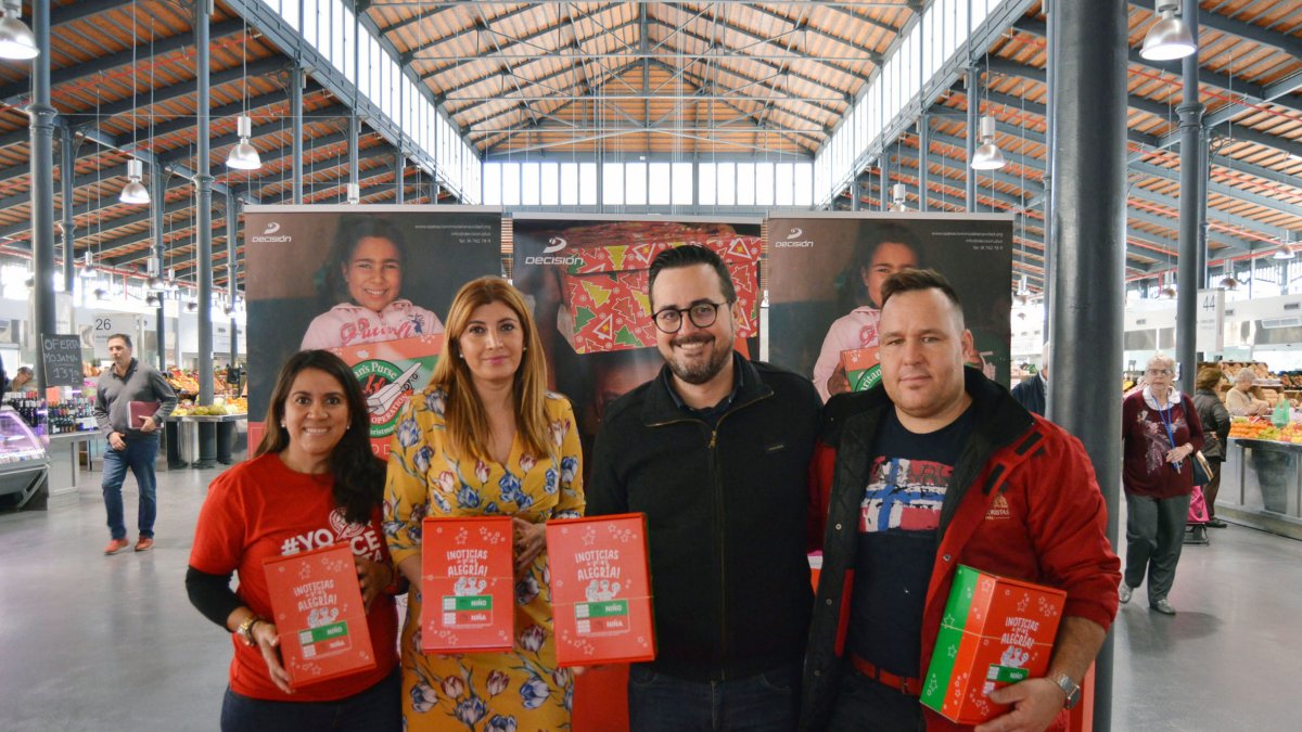 Presentación de la campaña en el Mercado Central.