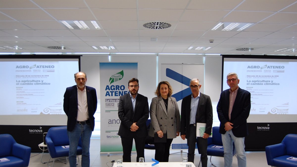 Los participantes en la cuarta edición de ‘Agroateneo’.