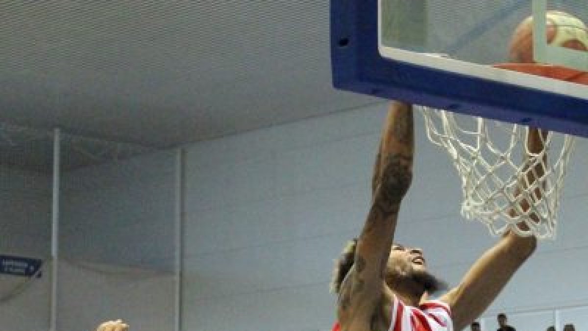 Los almerienses sufren una inesperada derrota.