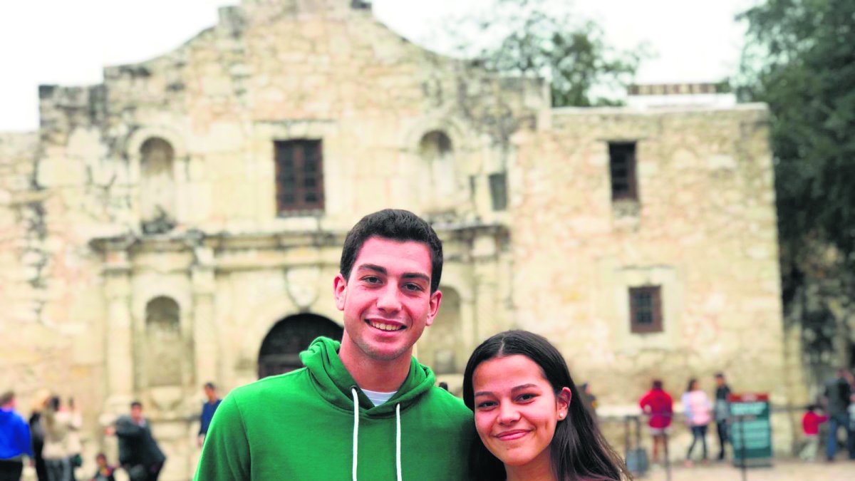 Francisco Yélamos y Raquel Mónico, los dos alumnos almerienses