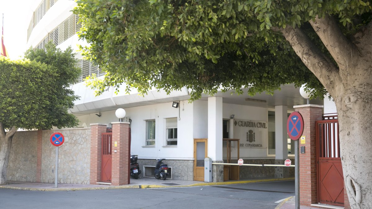 Comandancia de la Guardia Civil de Almería.