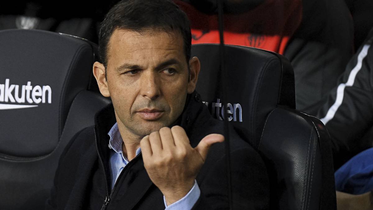 Calleja deja de dirigir al Villarreal.