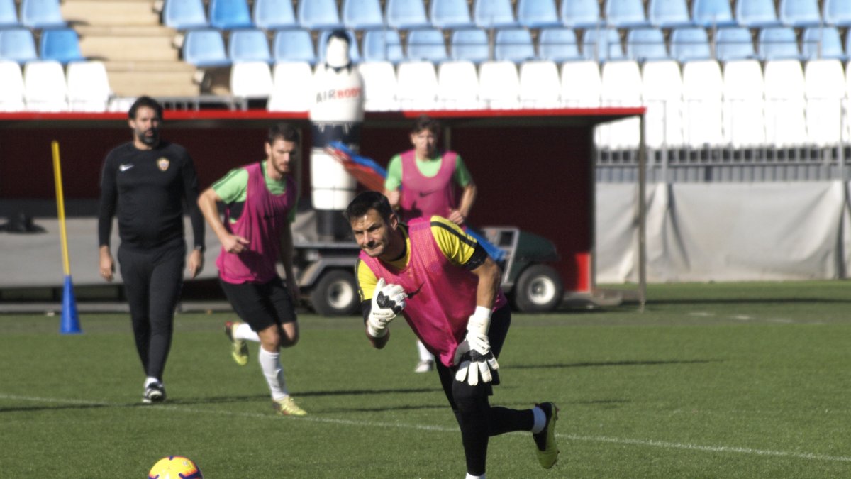 René Román en un entrenamiento.