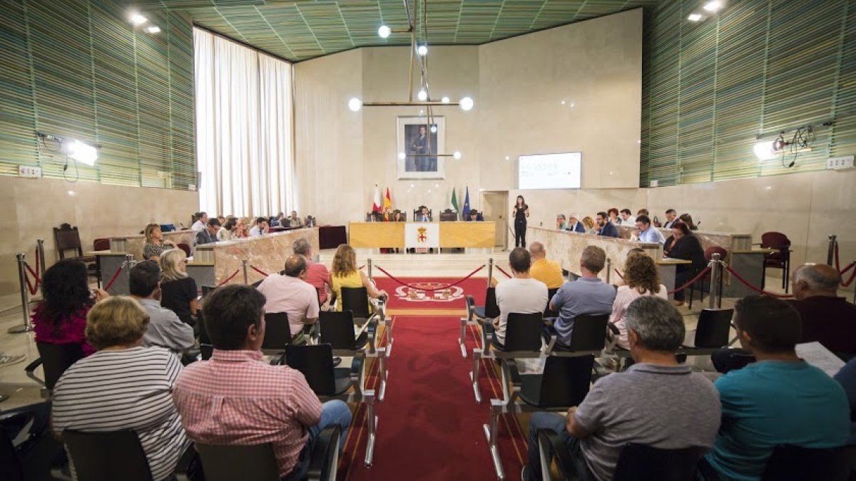 Vista general de una sesión plenaria en el Ayuntamiento.