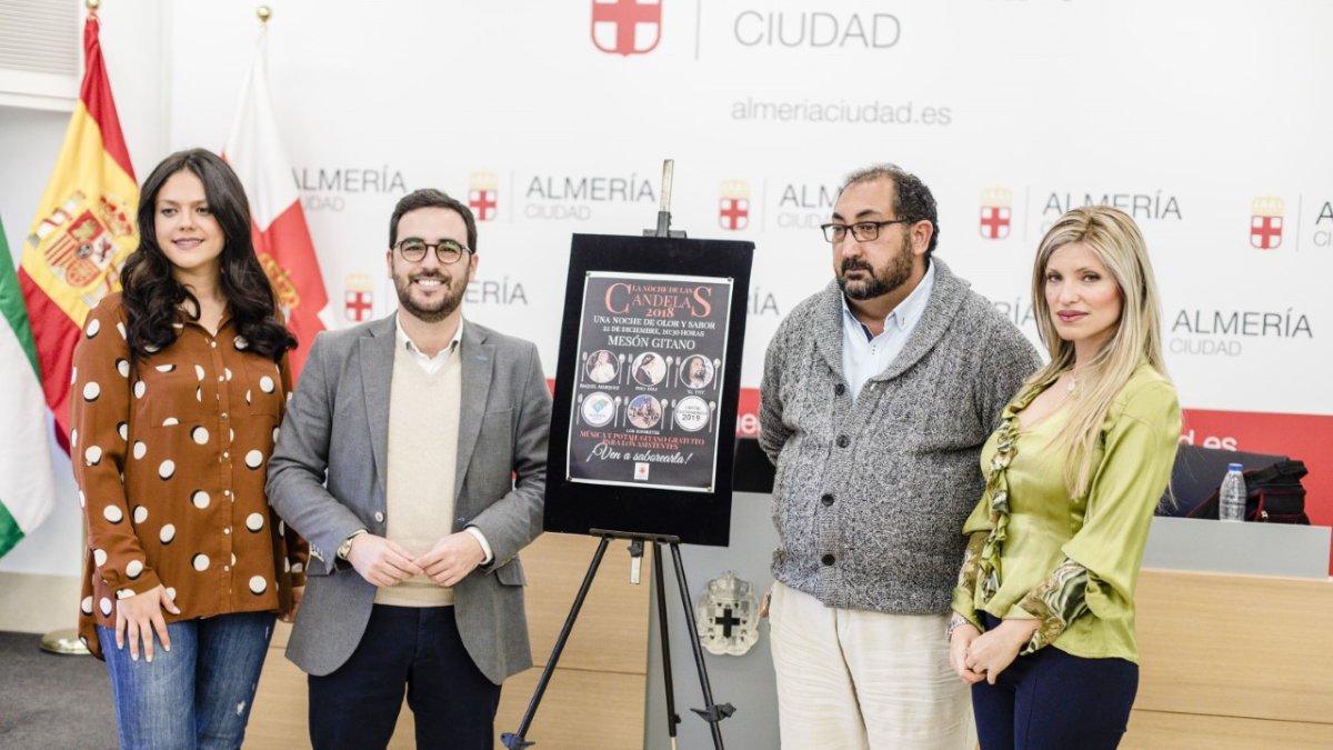 Presentación de la Noche de las Candelas, ayer en la Plaza Vieja.
