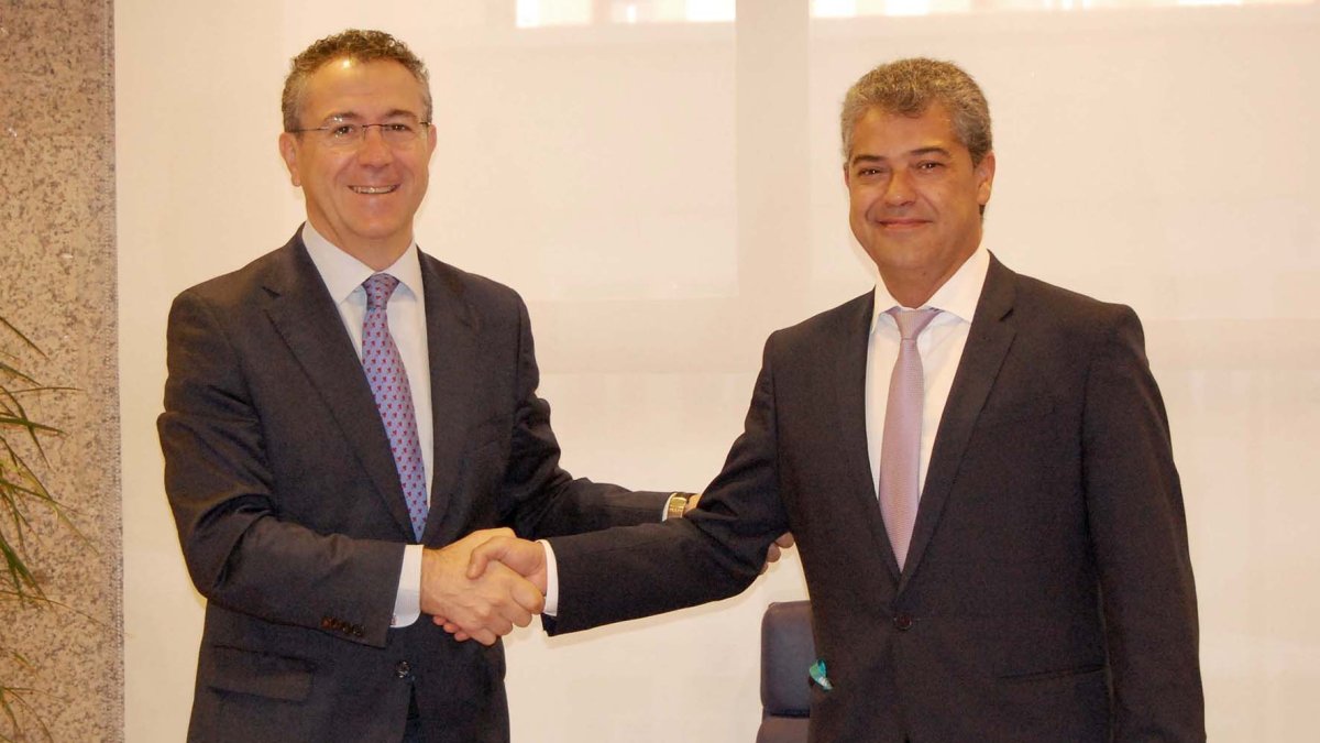 Firma del convenio UAL-Cajamar.