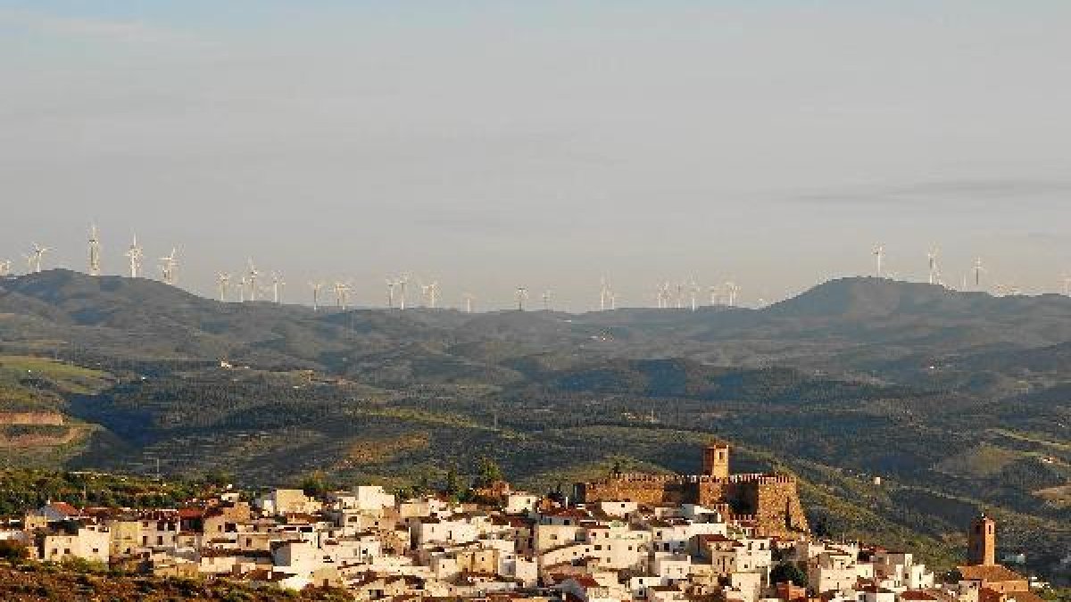 Serón, con la sierra al fondo