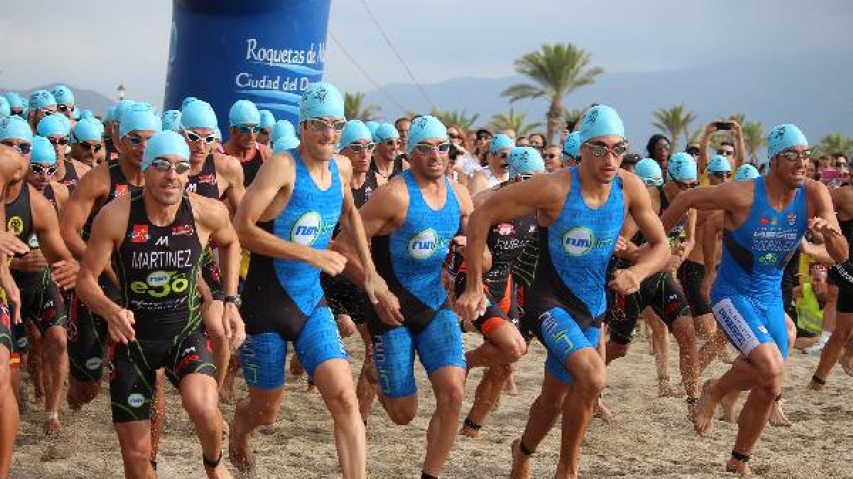 Imagen de la prueba de cross del Triatlón del Sol del año pasado.