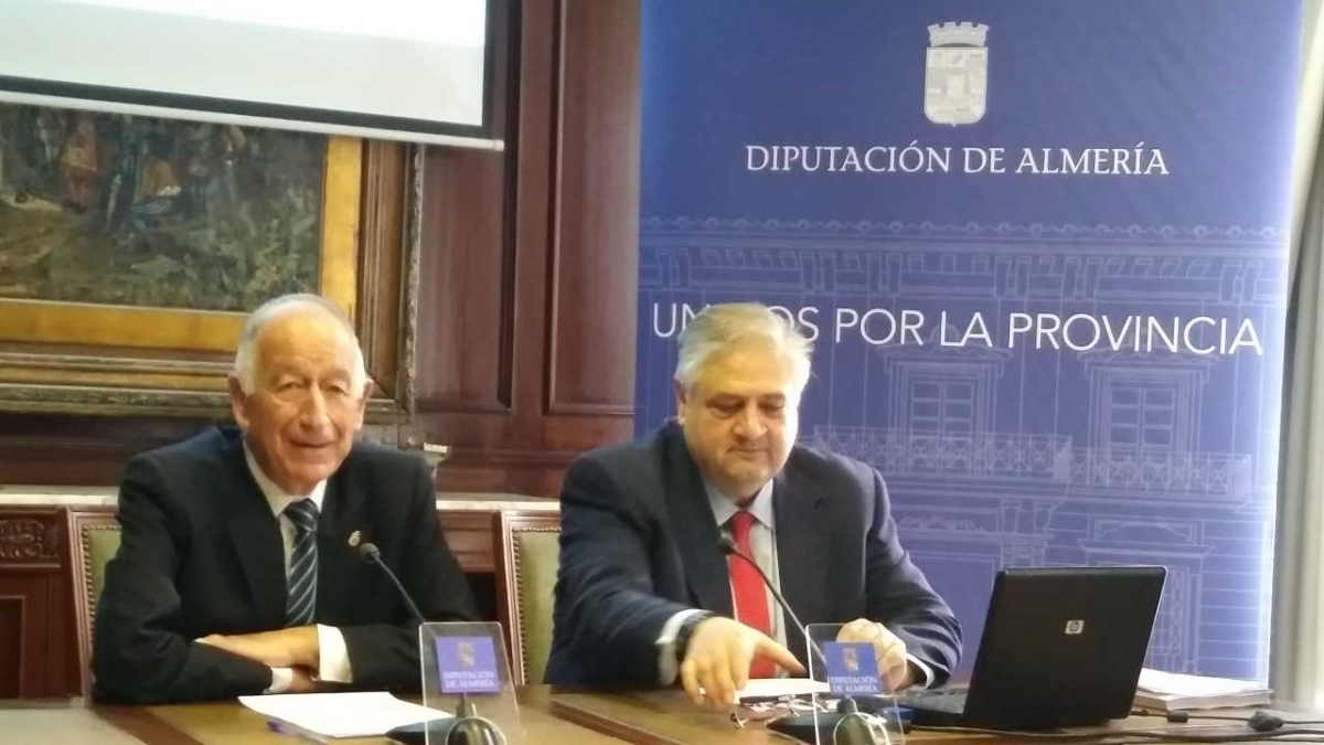 Gabriel Amat y Manuel Alías, durante la presentación de los presupuestos