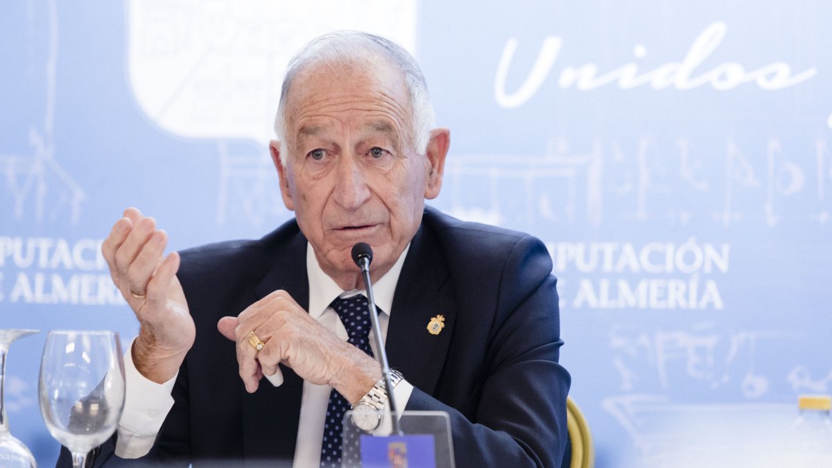 Gabriel Amat, la mañana de este viernes, durante el desayuno informativo