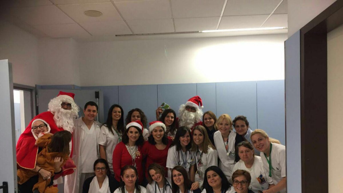 Profesionales de la enfermería en el Hospital de Poniente.