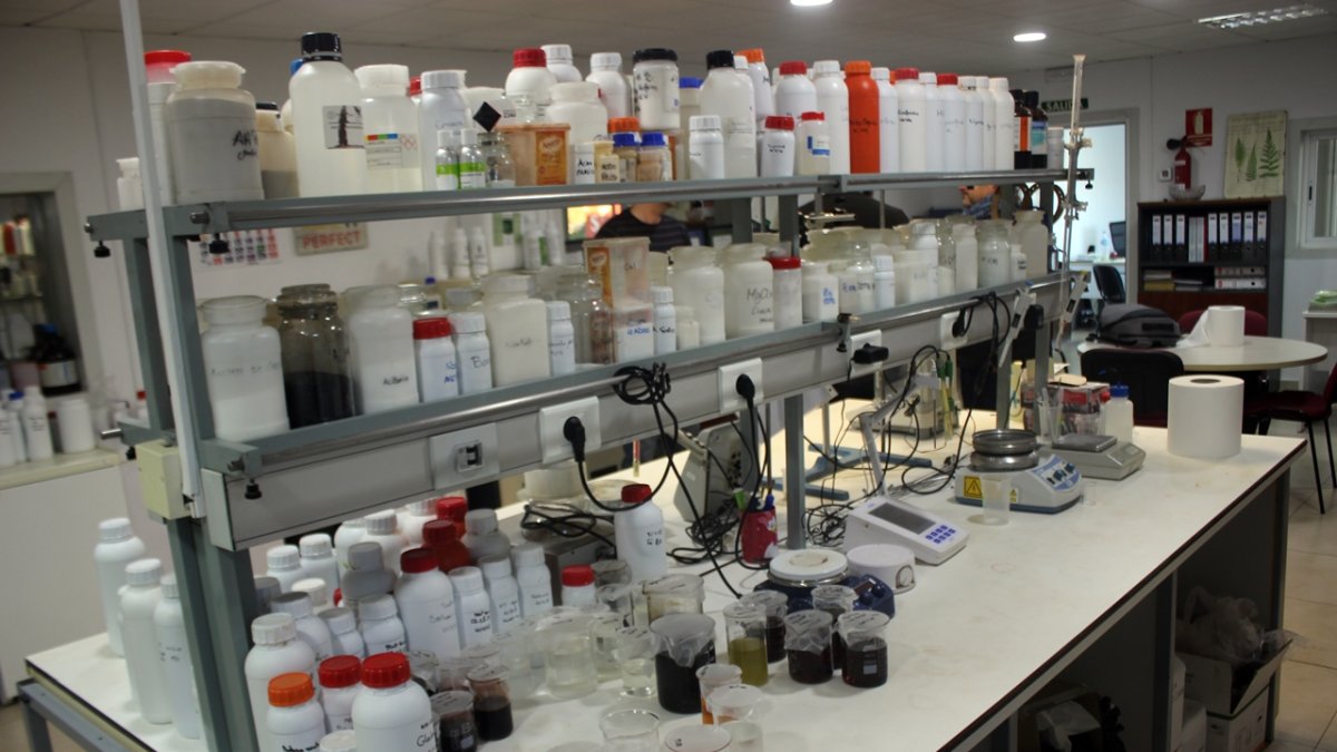 Laboratorios Vellsam.