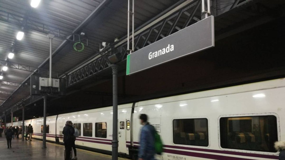 Salida del Talgo a Madrid / Renfe-Archivo