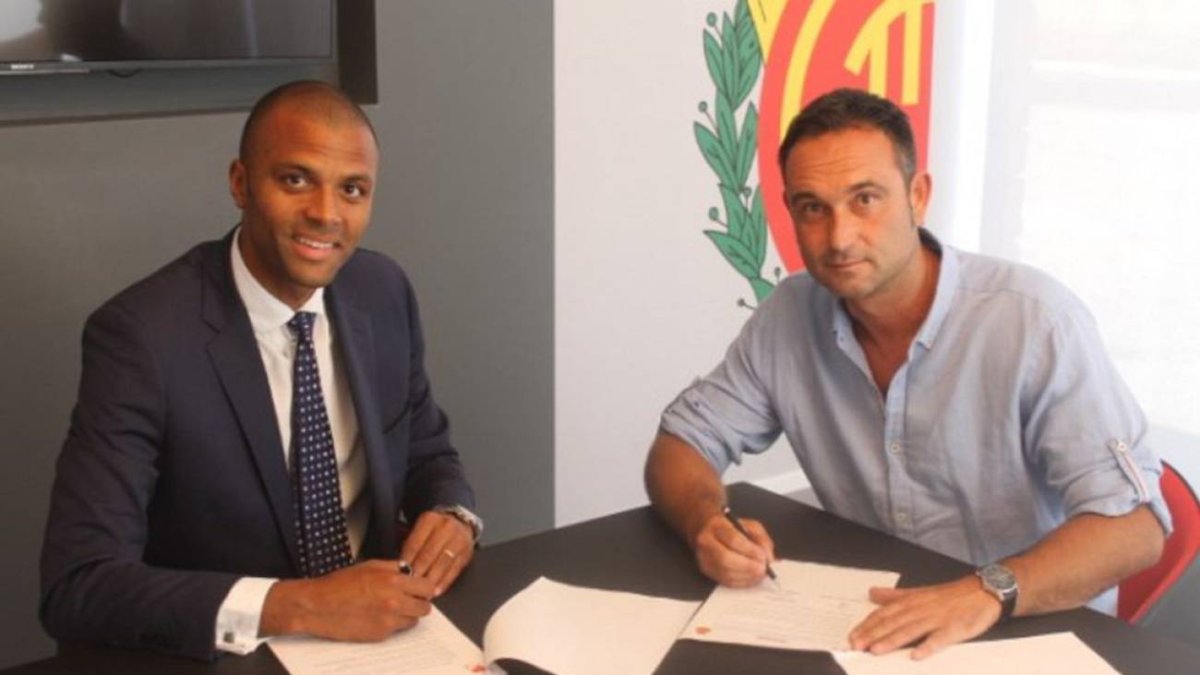 Se trabaja en los despachos del Real Mallorca.