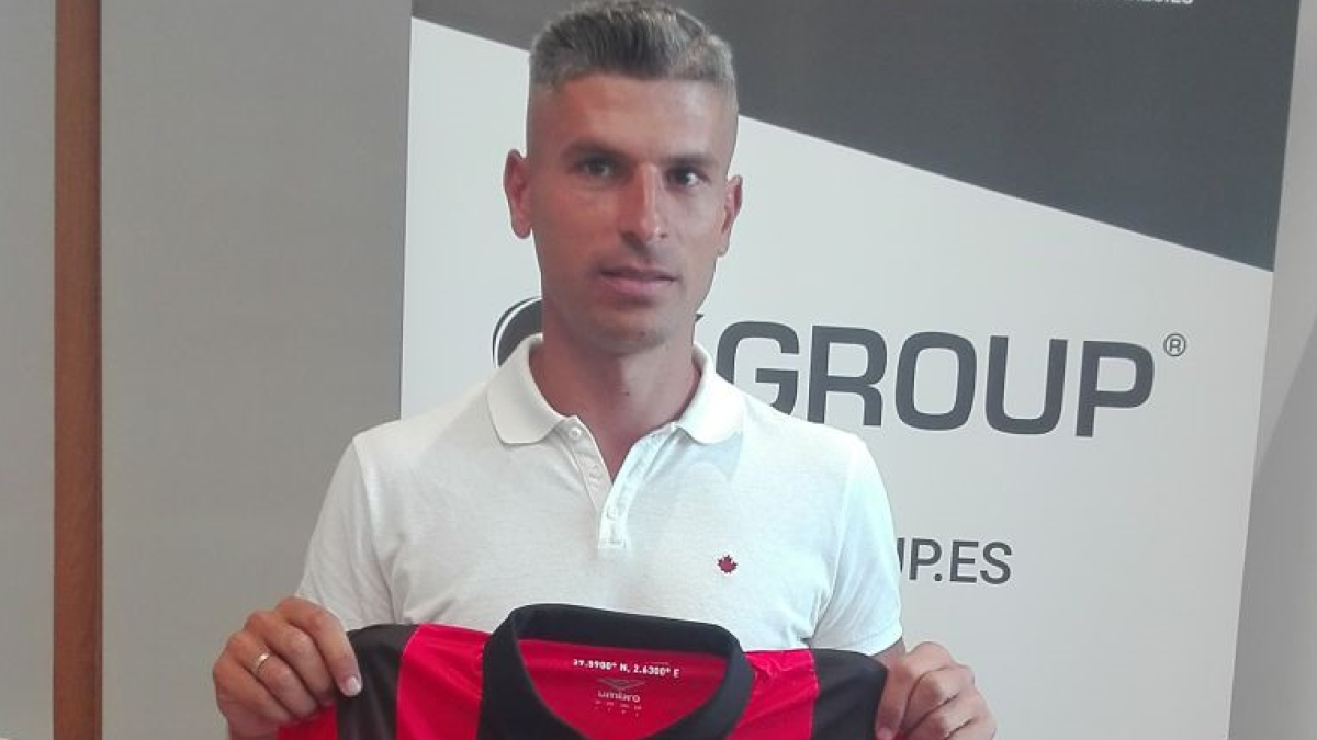 Salva Sevilla en su presentación con el Real Mallorca.