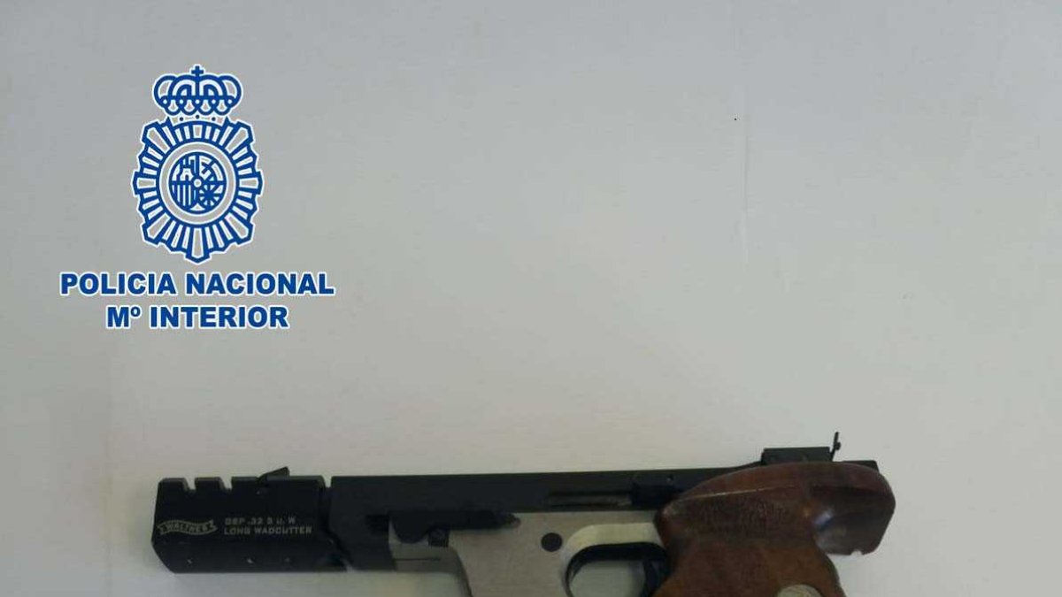 Pistola del calibre 6.35 mm, un arma comercializada para el tiro de competición.