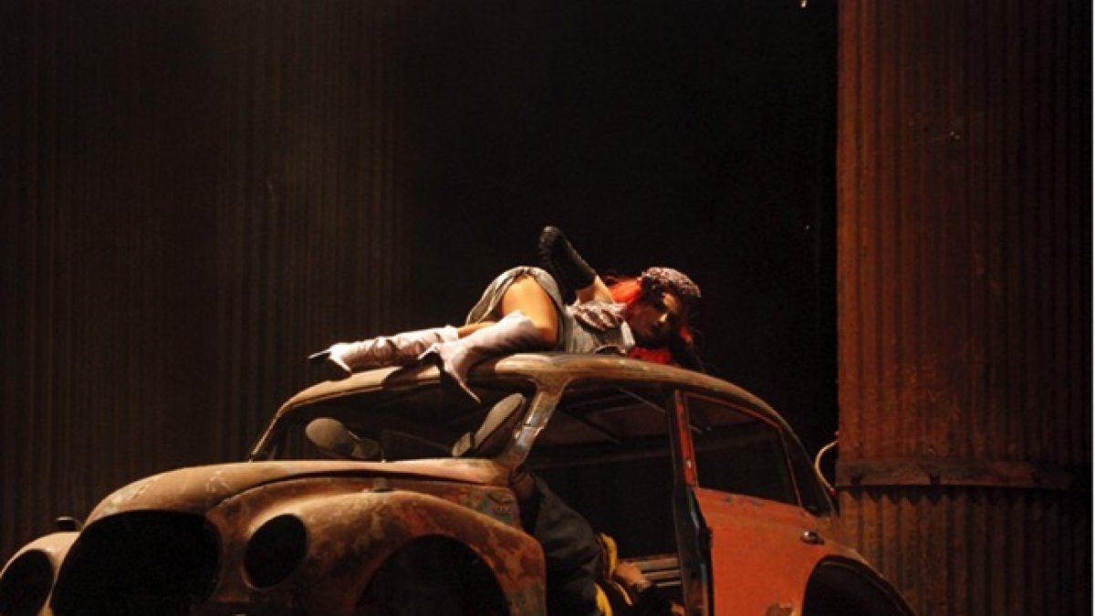 Escenografía creada por Torres, cuyo trabajo ha sido reconocido en los Premios Florencio Sánchez.