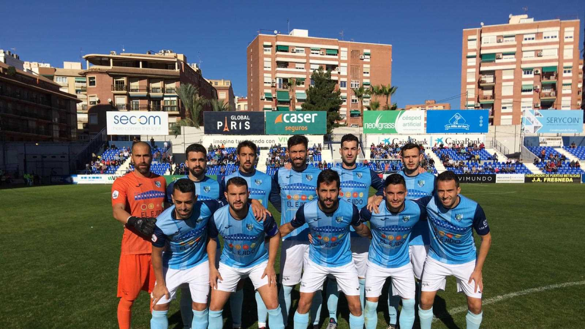 Los celestes dispuestos a vencer.