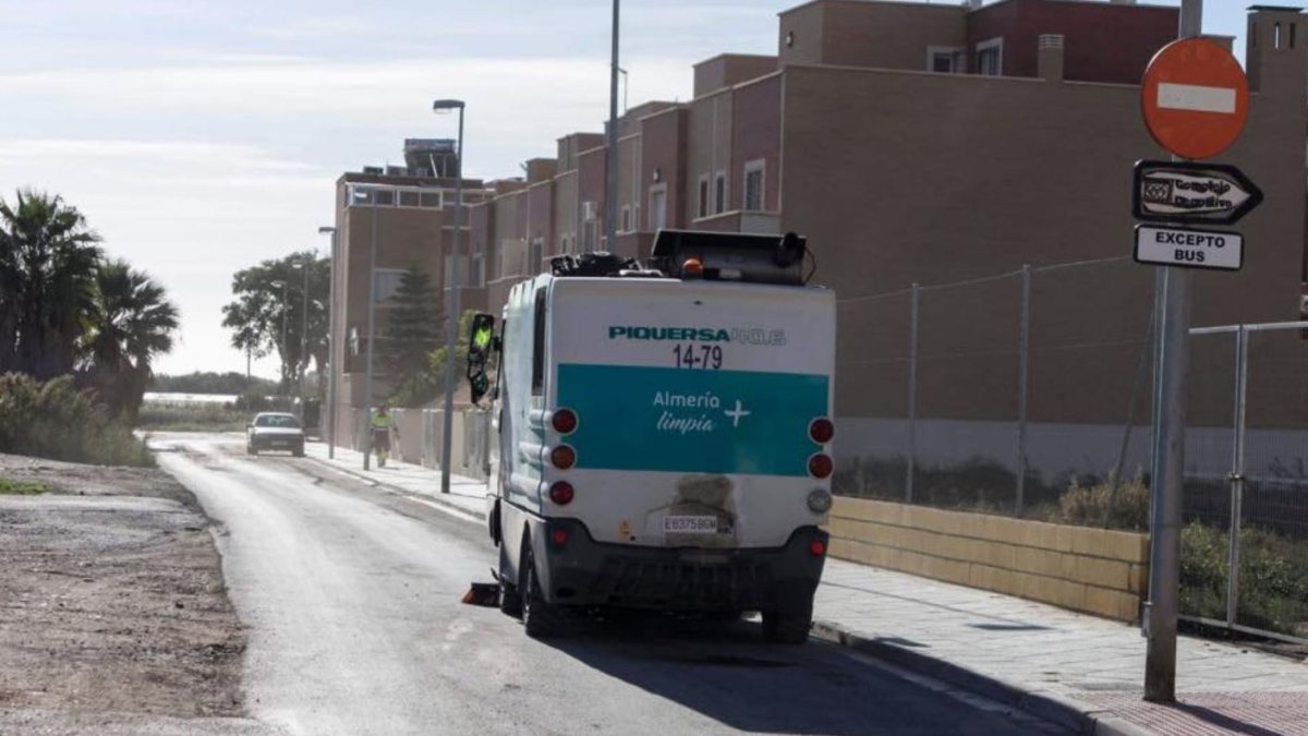 Imagen de una máquina barredora.