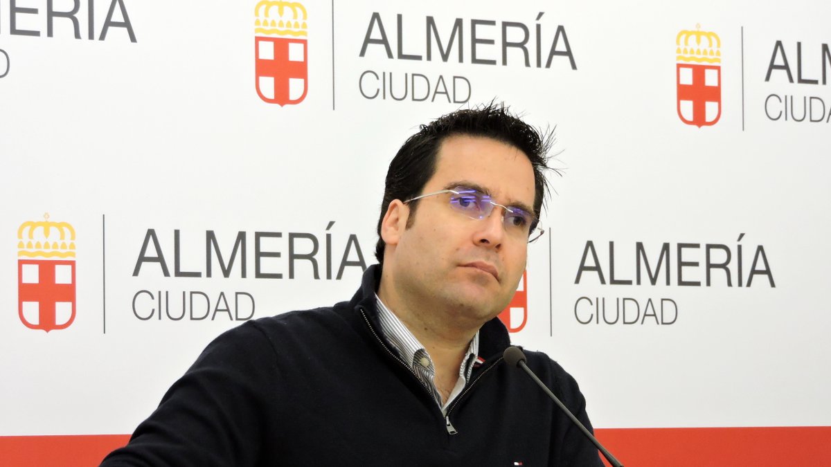 Pedro Díaz, concejal del Grupo Socialista del Ayuntamiento de Almería.