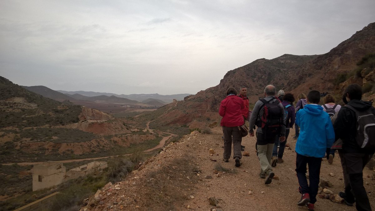 La ruta del cinto se incluye dentro de la nueva guía presentada por el Ayuntamiento de Níjar.