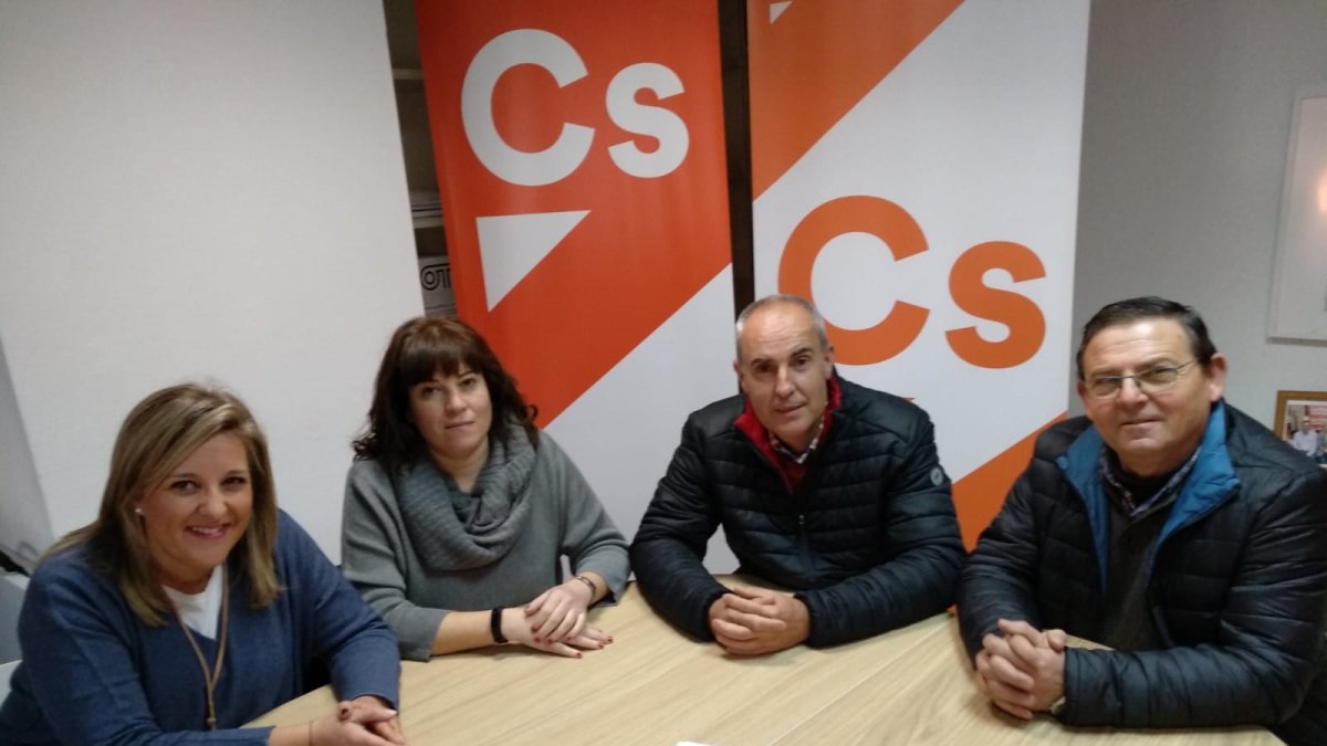 Reunión entre los actuales concejales y Ciudadanos.