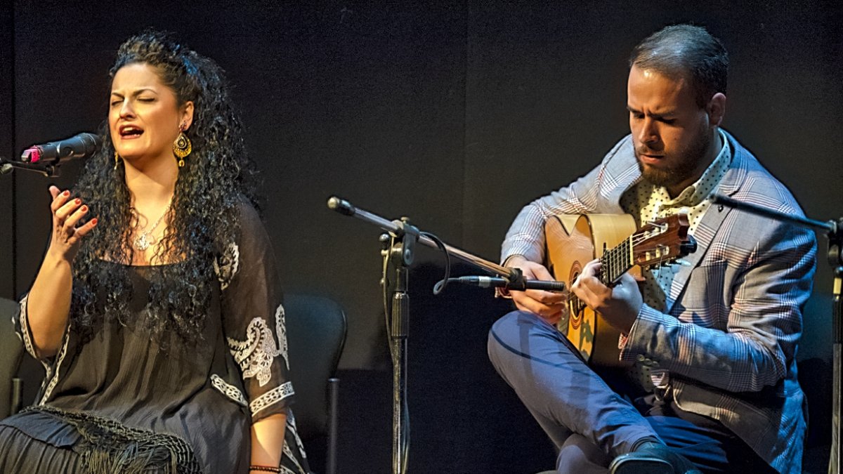 Rocío Segura durante la actuación con la que presentó su admiración a Josele.