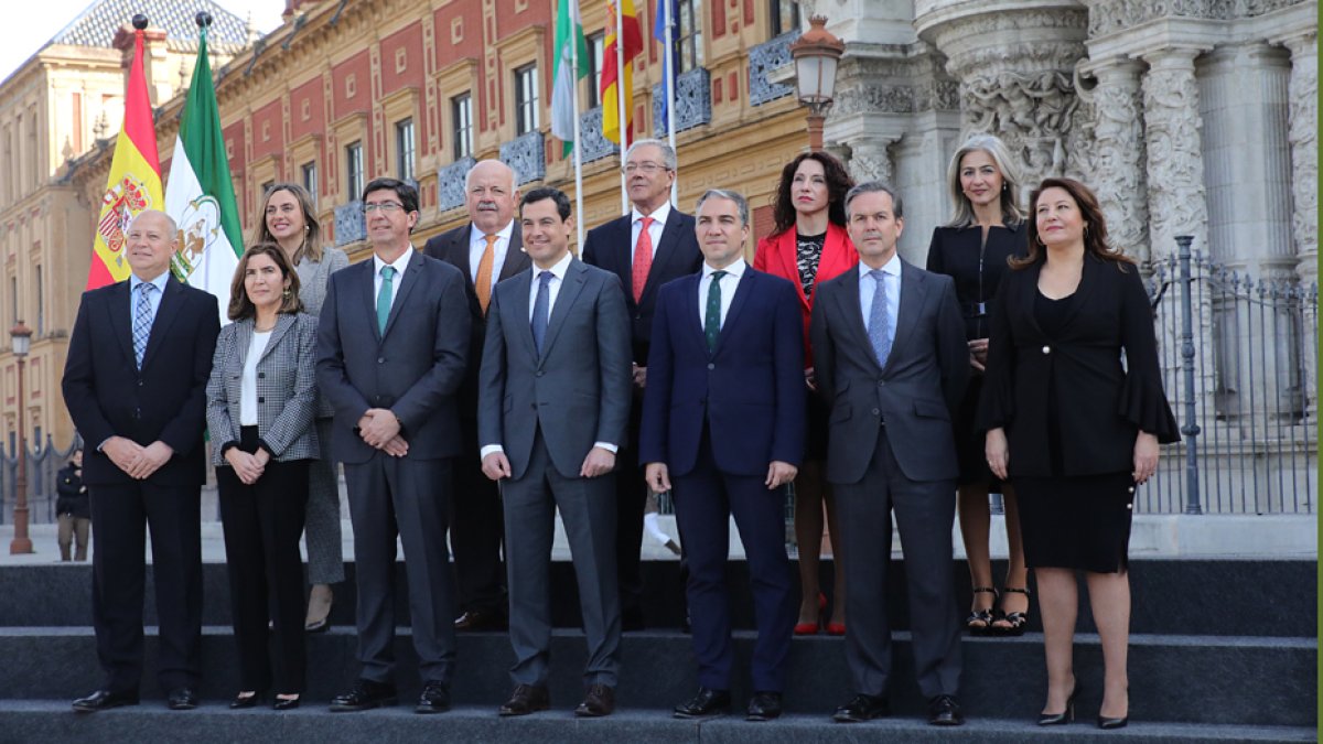 Nuevo ejecutivo andaluz de populares y Ciudadanos.