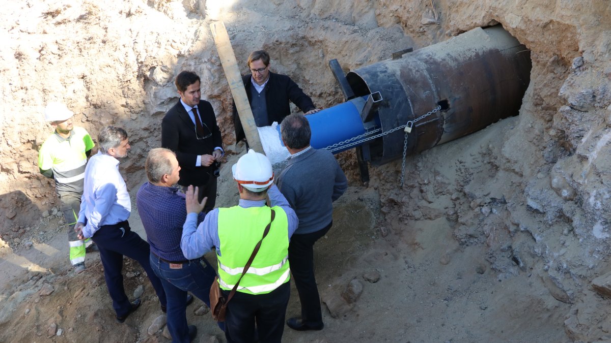 Visita de Paco Góngora, Ángel Escobar, José Andrés Cano y Antonio Gómez para ver el estado de las obras.
