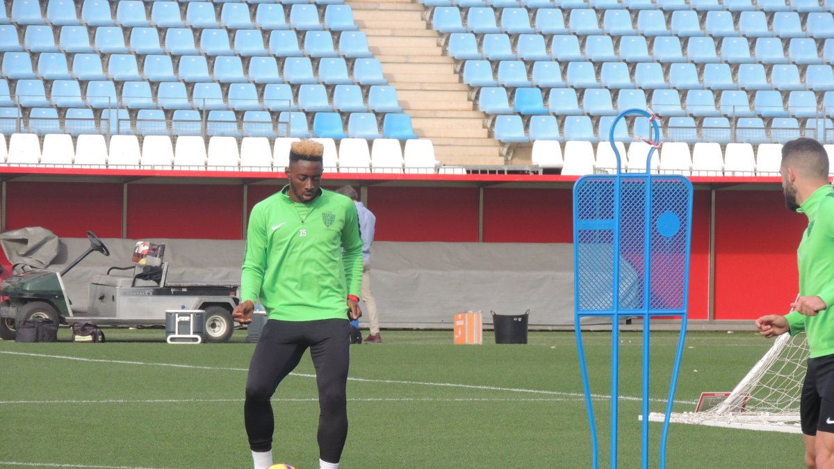 Yan Eteki, este martes.