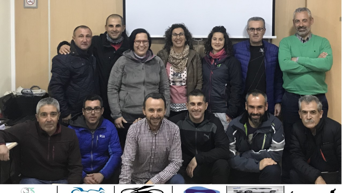 Los nuevos dirigentes del club.