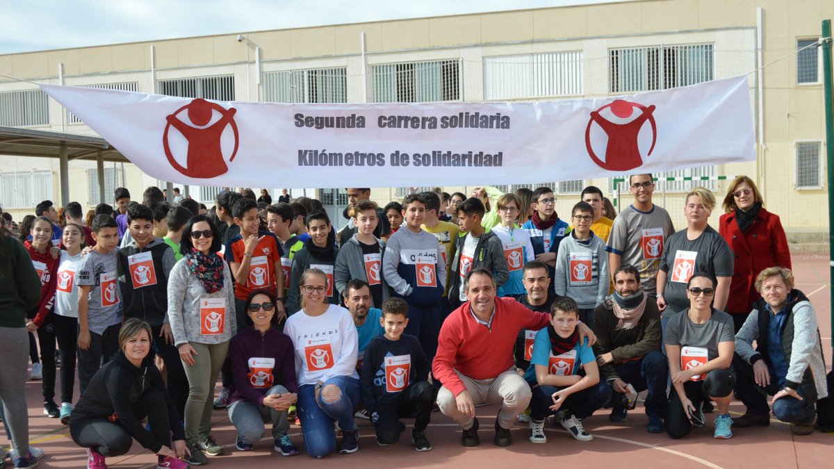 Carrera solidaria con los alumnos/as en El Alquián.