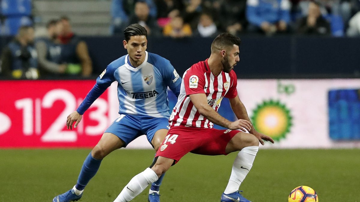 Luis Rioja en el partido de La Rosaleda.