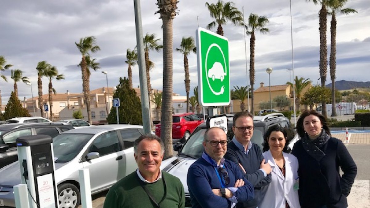 Responsables del Área Sanitaria Norte y del hospital.