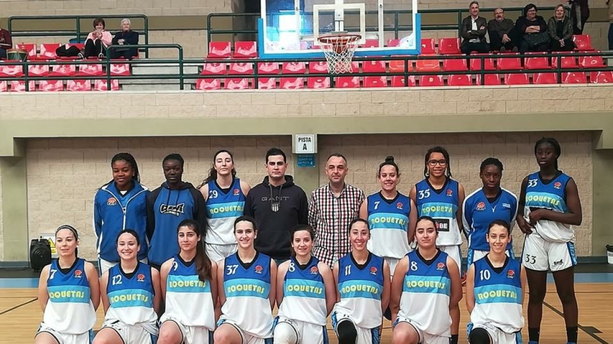 Las jugadoras roqueteras en su último partido.