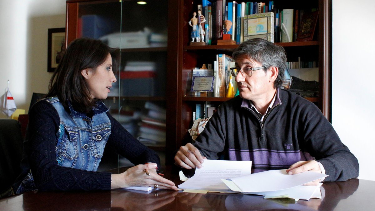 Manuel Cortés y la concejala de la Edusi, Carmen Belén López.