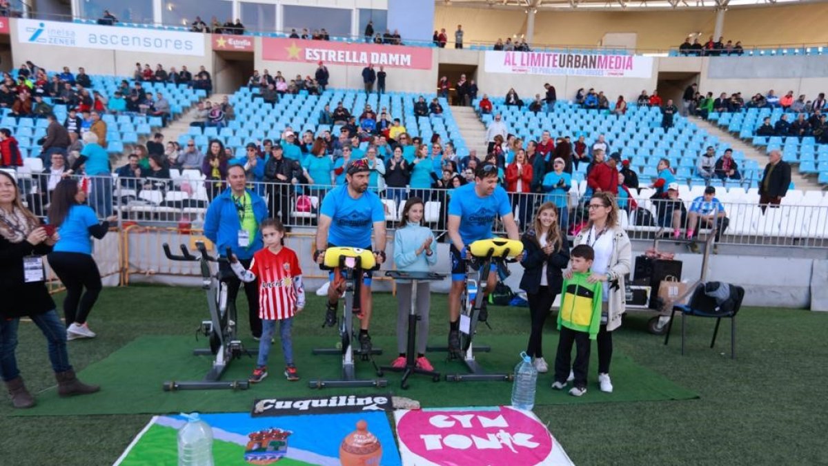 24 horas pedaleando a favor de la fibromialgia.