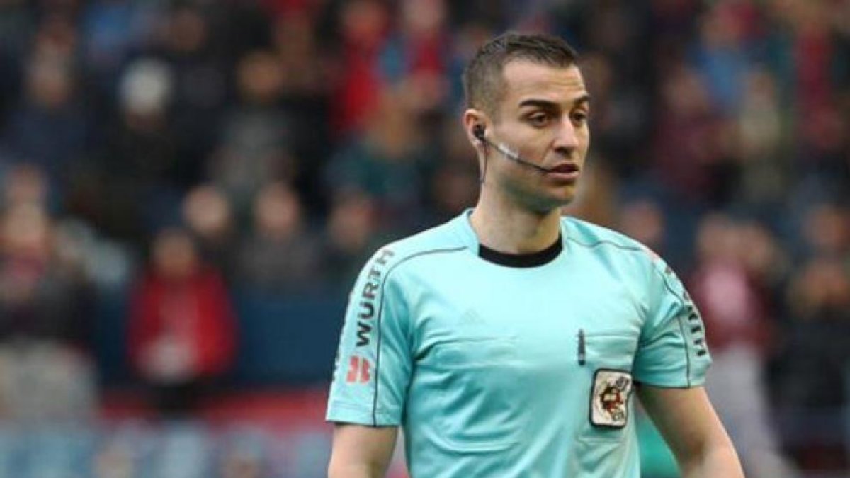 Aceitón, colegiado balear de 30 años.