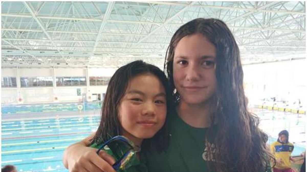 Nadadoras del CN Almería.